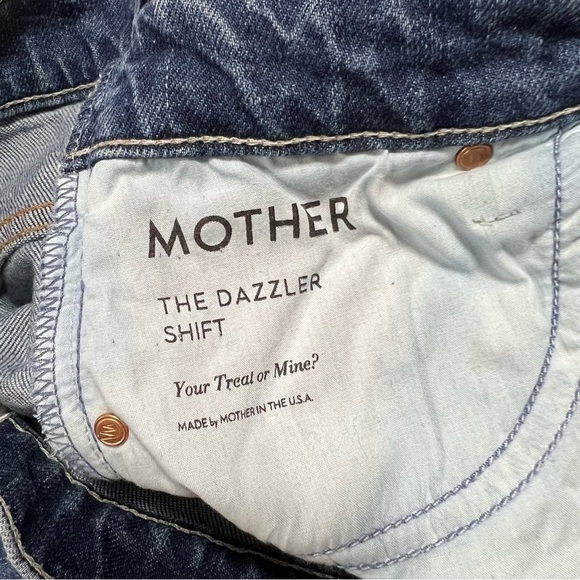 Mother The Dazzler Shift Your Treat or Mine? Distressed Jeans - Picture 9 of 16
